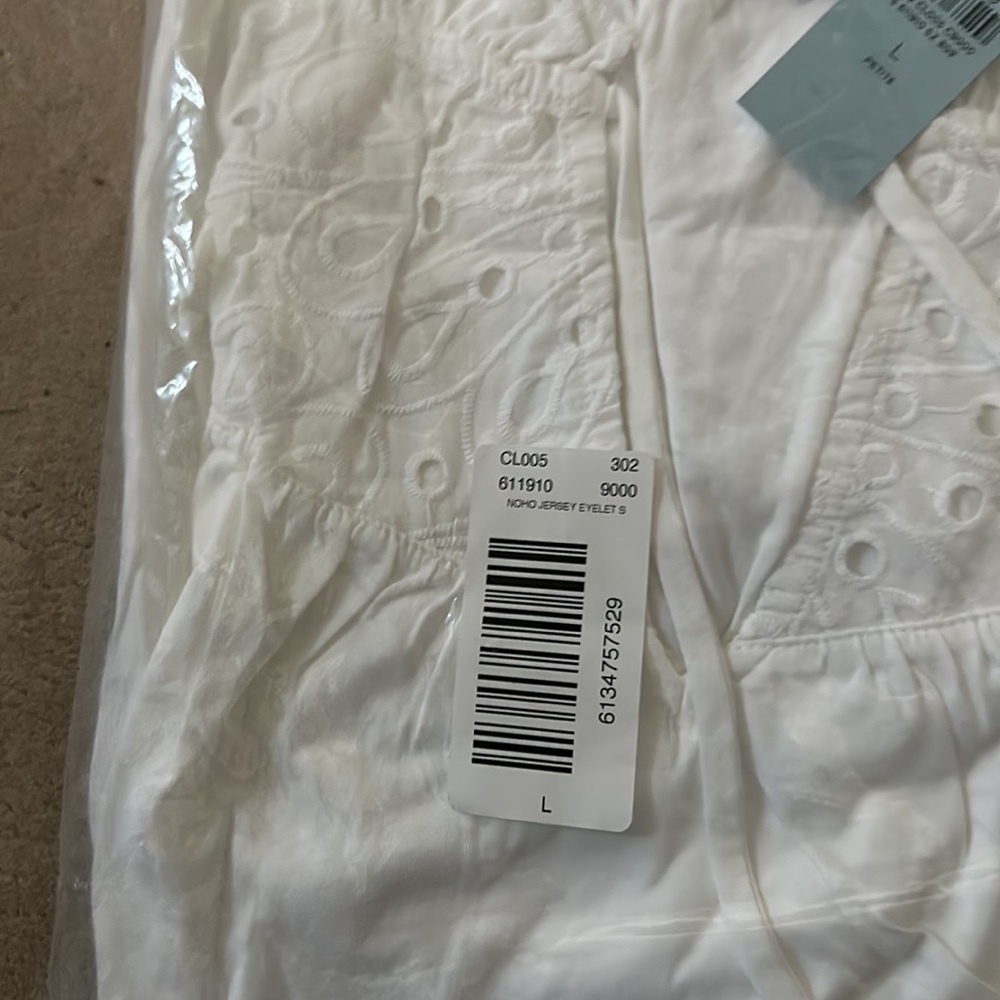 NWT LOFT Eyelet Tie Neck Puff Sleeve Mixed Media Top - Picture 8 of 8